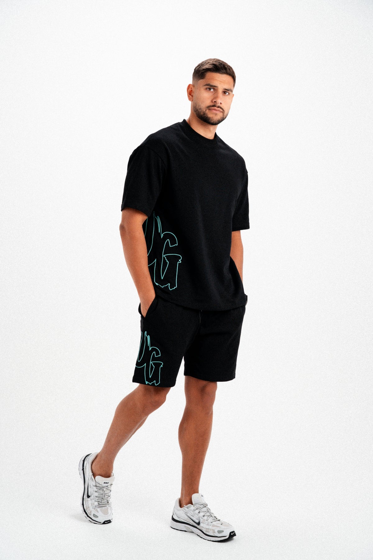 OMERTA SHORTS - TIFFANY